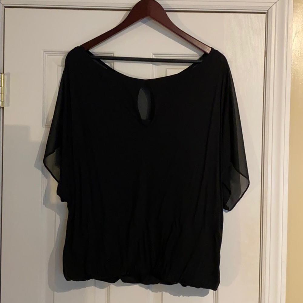 Flowy Top - Picture 2 of 2